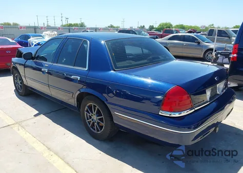 2004 Ford Crown Victoria Lx z USA, uszkodzony, nr VIN 2FAHP74W94X110323